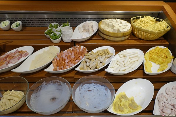 ▲桃园温野菜日式吃到饱涮涮锅。(图/Viviyu提供)