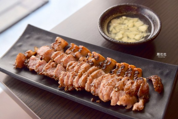 ▲赏吉圆定食串炸串烧居酒屋。(图/周花花提供)