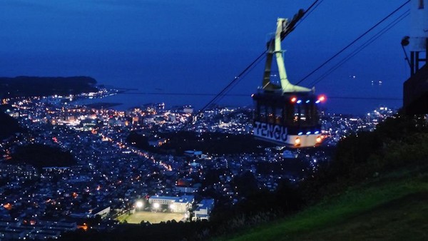 ▲北海道三大夜景。（图／网友NG旅行授权提供，请勿随意翻拍，以免侵权）
