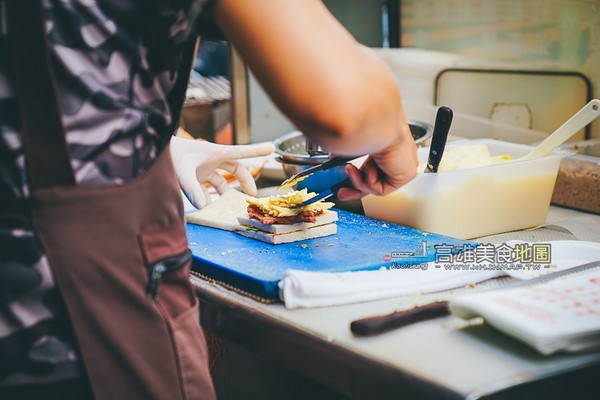 ▲14个必吃的光华夜市美食。（图／高雄美食地图提供）