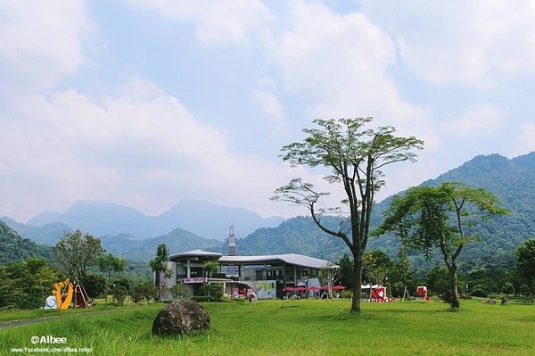 ▲嘉义旺莱山-爱情大草原。（图／爱比妞提供）