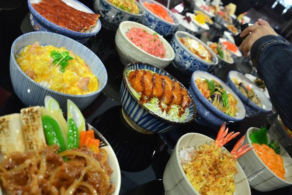 假食物  真工夫     日本食物模型走出餐厅
