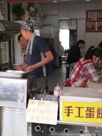 大泉杂货店、传统饭团特制蛋饼专卖店。（图／三高Sir）