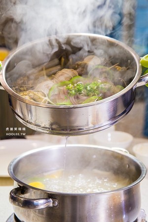 鲨嗑海鲜锅物。（图／虎丽笑嗨嗨）