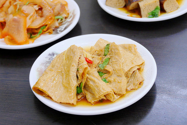 山西蕃茄牛肉刀削面。（图／橘子狗爱吃糖）