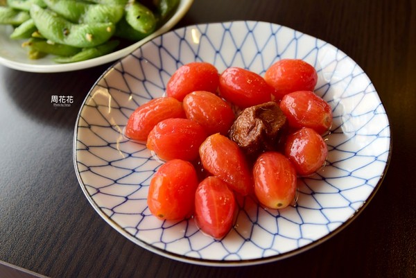 ▲赏吉圆定食串炸串烧居酒屋。(图/周花花提供)