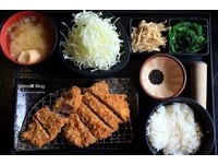 续饭、汤与高丽菜都免钱　六间能吃饱吃满的日式猪排店