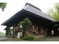 熊本乡林之美　隐居山林的日式小木屋民宿