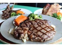 有40年以上历史的总督西餐厅　老派却不失美味　