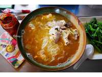 台中有妈妈味的家常料理　“麻油面线”料超多！
