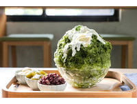天气热来高雄吃冰！抹茶红豆淋上炼乳成“富士山”