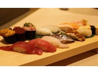 东京超人气寿司店　100种口味任你吃到饱！