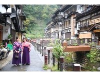 神隐少女灵感就在这！日本银山温泉走进汤婆婆油屋