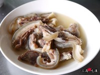 台南人气“小脚腿”羊料理！口感滑嫩凉拌羊头肉