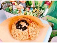 高雄爆红泡芙店 珍珠与卡士达酱放进泡芙 这样的组合很难不诱人