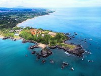 全台唯一半岛“露营秘境”拥星空听海声　有限定神殿帐