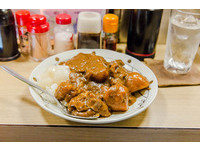 孤独美食家地图！东京隐密巷居酒屋的特辣咖喱饭