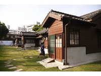 穿浴衣拍美照不用飞日本！台南“纳凉屋”穿浴衣野餐