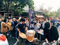 轰动四万五千位网友追踪！天天大排长龙的“糯夫”米糕