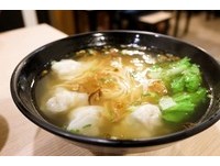 台南面店一条街　加上辣酱超过瘾的古早面！
