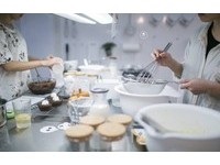 大人的扮家家酒！什么都自己来的自助式甜点厨房
