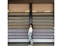仿佛走进美术馆　苗栗“铜锣茶厂”成文青新景点！