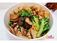 凉的！高雄深夜古早味卤味　20几种卤味任挑选