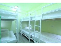 睡一晚550元！花莲“洄游青旅”　让你睡在美术馆中