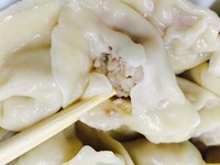 你吃过不用沾酱的水饺吗？金门酸白菜水饺吃了就上瘾