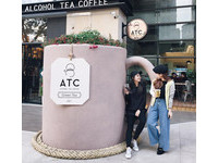 异国版春水堂　台中新开珍奶店竟出现180公分马克杯