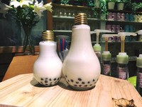 用“灯泡”喝饮料超fashion　宇治金时、珍奶都有！