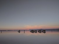 世界最大盐湖“乌尤尼盐沼”　有天空之镜梦幻美景