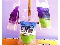 高雄也有超夯“蝶豆花”！可以提着走的宇宙梦幻系饮料