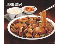 韩国安东炖鸡人气品牌凤雏10/13试卖　采现场排队