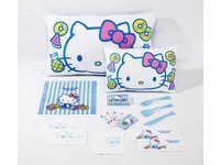 长荣Hello Kitty机上品换新装　夏日水果风格清凉又萌
