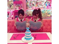 少女心爆发日本横滨芭比咖啡　可订做独一无二人偶蛋糕