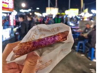 彰化精诚夜市必尝铜板甜点！紫山药饼20元一起锅就售完