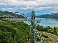 7楼高天空步道走向水色边际！曾文水库景观塔360度绝美湖景
