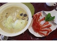 追火车秘境！花莲无菜单料理餐厅　必吃帝王蟹牛奶锅
