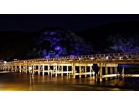 日本年末必看！超梦幻“岚山花灯路”让你看见夜之京都