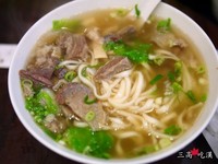 台北百年历史牛肉店　吃得到清爽甘甜牛杂面！