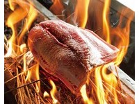 日本鸟丈品牌登台　炭烤、海鲜、釜饭三合一