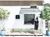 高雄盐埕限量珍奶　IG晒照新宠！超多人抢拍文青风墙面