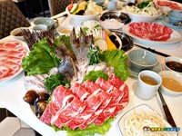 台北天母精致锅物　吃得到鹿儿岛黑毛猪、有机蔬菜！
