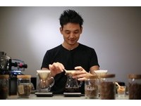 离日本最近咖啡庄园在台湾　追梦大男孩与阿里山咖啡的故事