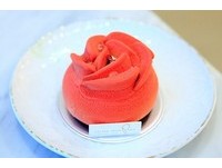 藏身在内湖办公大楼的法式甜点店　超梦幻玫瑰花蛋糕