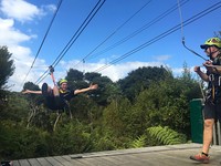 高空滑索飞越激流岛　绝美新西兰海岸、原始丛林探险