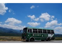 全台唯一“行动邮局”巴士　花莲玉里必追景点！