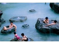 极冻泡汤超有感！2月14日太平山仁泽温泉买一送一