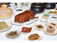 比一鸭五吃还要多　华泰王子饭店九华楼推出一鸭九吃